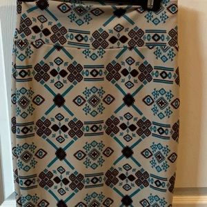 Lularoe aztec cassie! Small